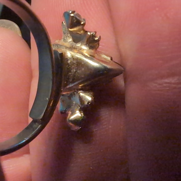 Black Rhinestone Teardrop Ring - Picture 5 of 8